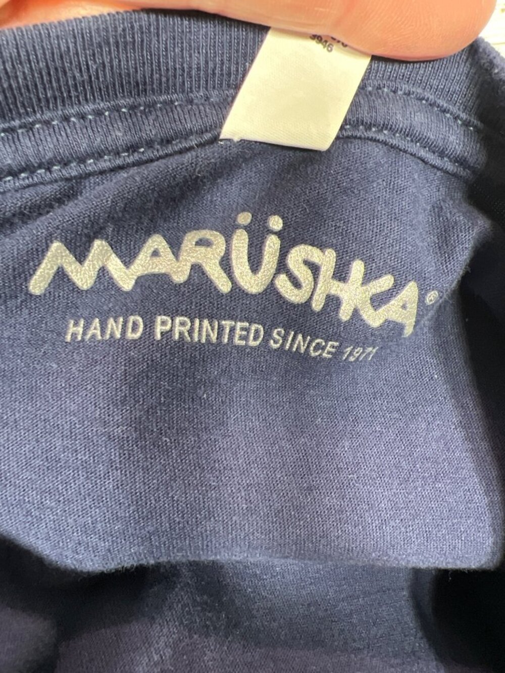 MARUSHKA Hand Painted Poppies T Shirt V-neck Short Sleeve Navy Sz S NWOT - Picture 3 of 4